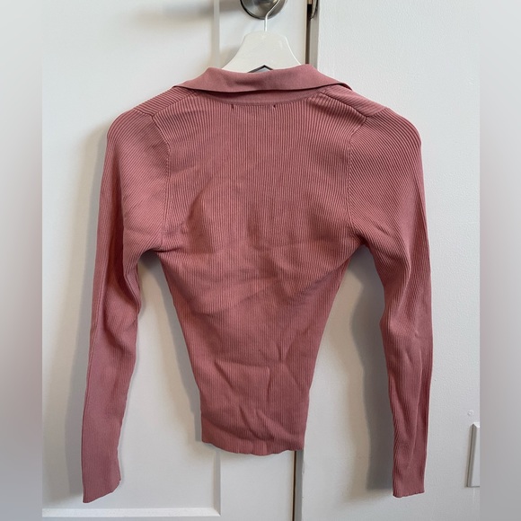 Mink pink lightweight pink sweater, size small - Picture 2 of 3